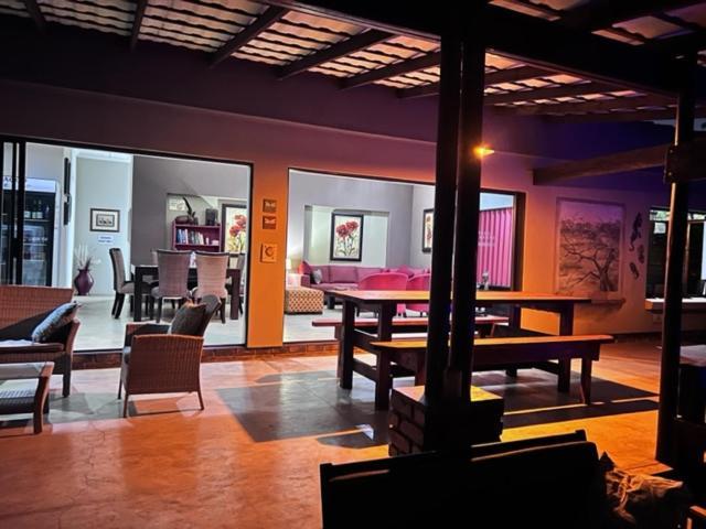 ทูราโก้ลอดจ์ Bed & Breakfast มาร์ลอทพาร์ค ภายนอก รูปภาพ