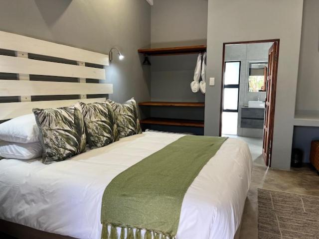 ทูราโก้ลอดจ์ Bed & Breakfast มาร์ลอทพาร์ค ภายนอก รูปภาพ